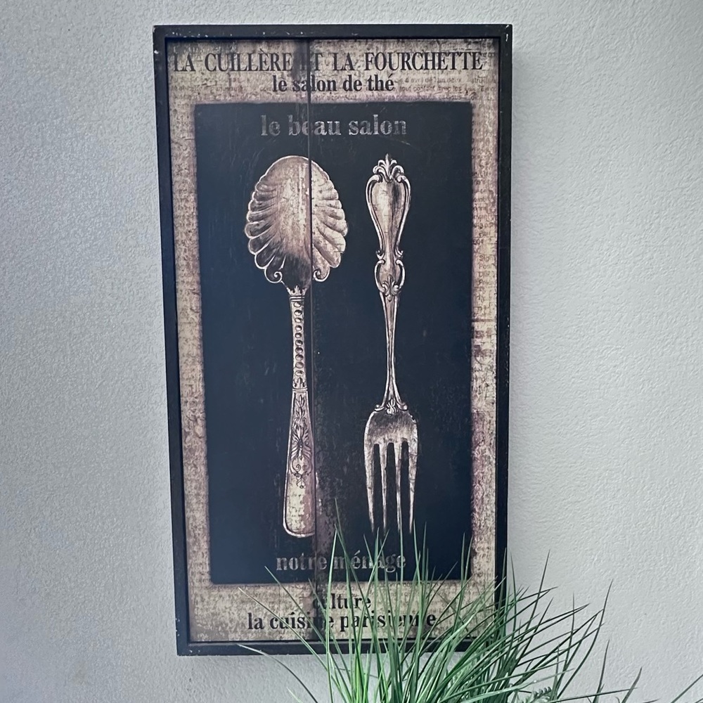 Distressed kitchen fork and spoon decoration wooden frame